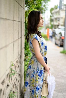 Honoka Yonekura – ~ นายหญิงของ Kobe ~ เพลิดเพลินกับ “การออกเดทผู้ใหญ่” กับภรรยาแสนสวย ~ (98P)