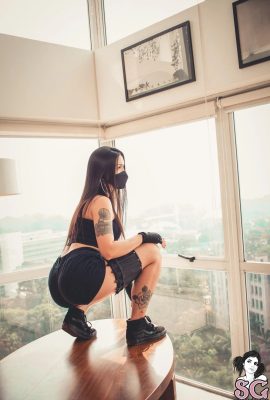 (Suicide Girls) Nayin – อูร์บาน คูโนอิจิ